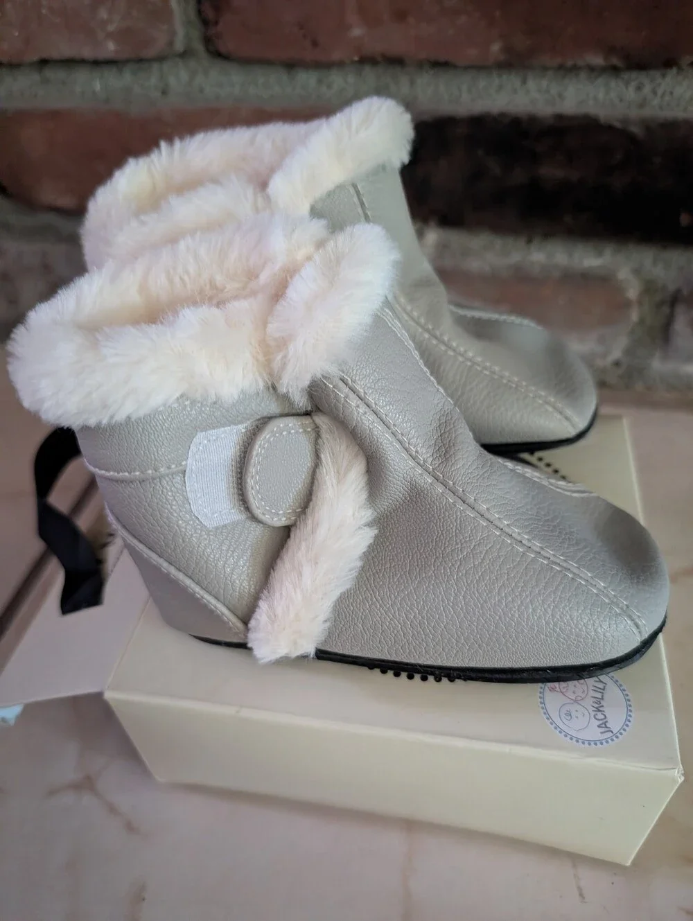 Jack & Lily Cozy Gray Boots